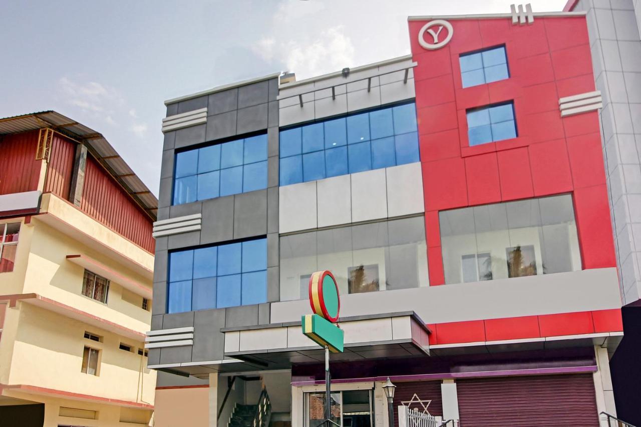 Vaccinated Staff- OYO 28303 Yesh Comforts Hotel Madikeri Exterior foto